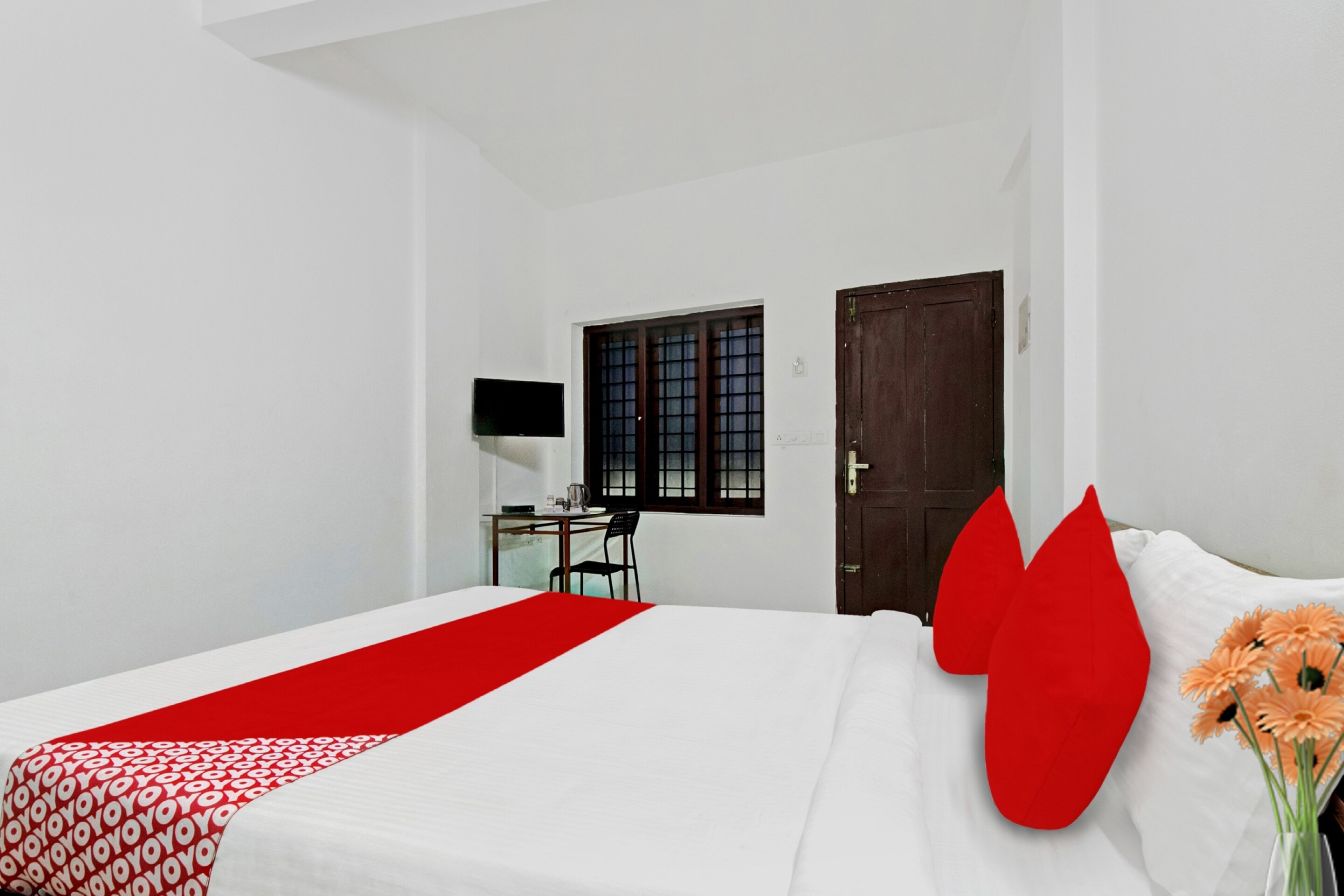 Hotel O Tower 21 - Tap to explore photos