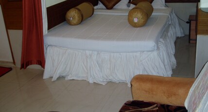 HOTEL SEA BIRD INTERNATIONAL Room Type - STANDARD AC ROOM