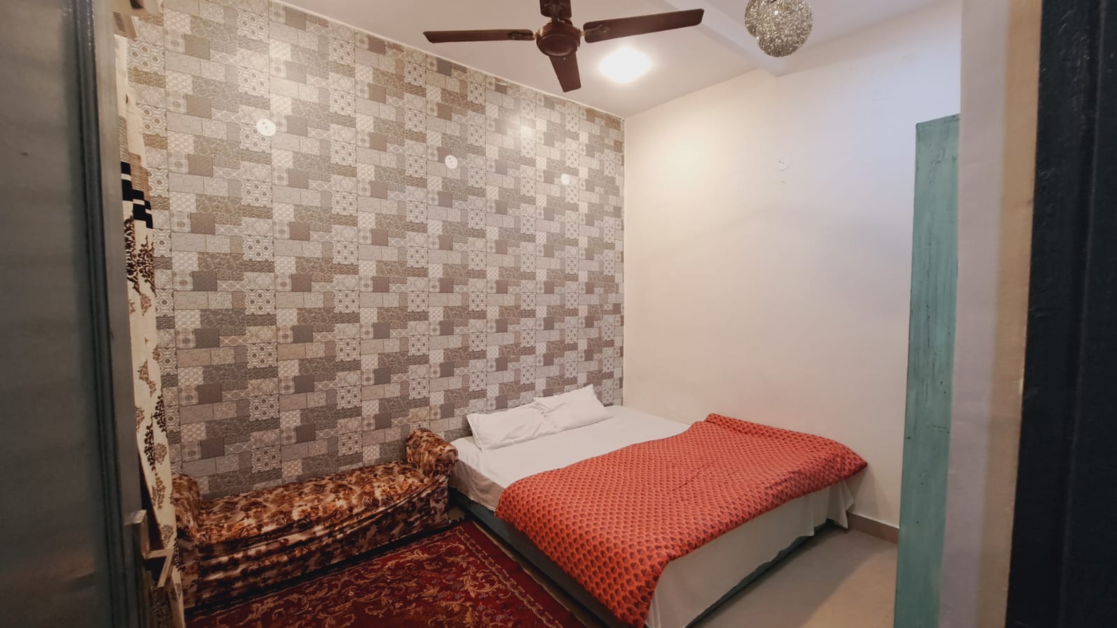 Sufi Khandar Home Stay and Apartment - Tap to explore photos