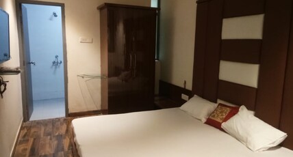 BANARAS HOTEL LLP Room Type - Deluxe Room