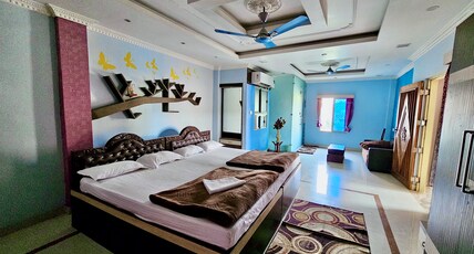 Bobby Premium Residency 350M From Shree Jagannath Temple Room Type - Premium King Suite