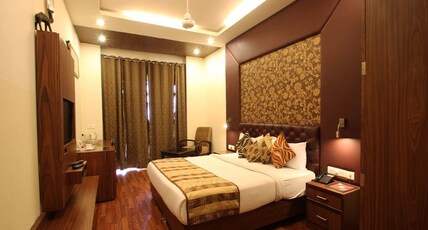 Pacific Hotel Room Type - Deluxe AC