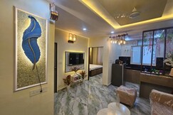 Peaceful 2BHK for Families| By OMI Stays | Gandhipath