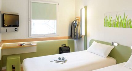 ibis budget Luzern City Room Type - TWIN rooms with two single size beds