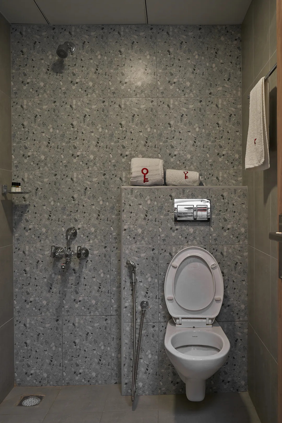 Truliv Olympus Elite - Studio Rooms In Porur - Tap to explore photos