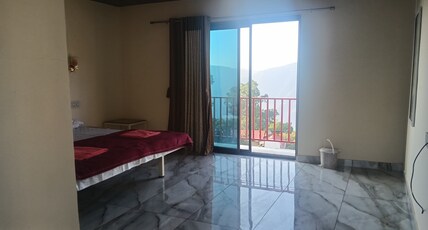 Sahyadri Palace Room Type - Luxurious room with Mountain view