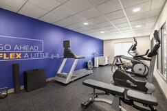 Holiday Inn Express SYRACUSE AIRPORT