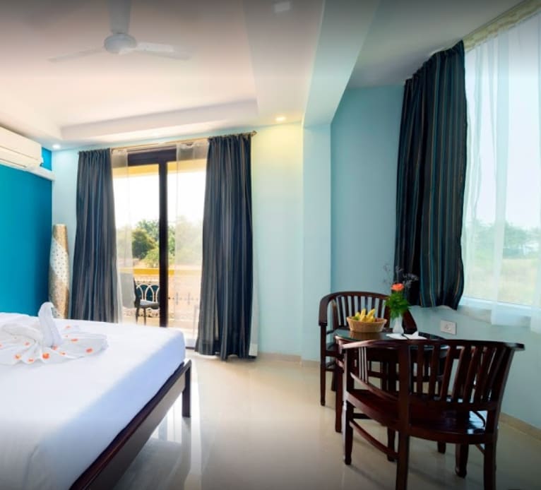 Praia Da Oura Boutique Resort - Tap to explore photos