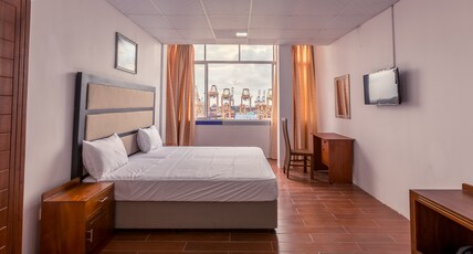 Metro Port City Hotel Room Type - Deluxe AC Room