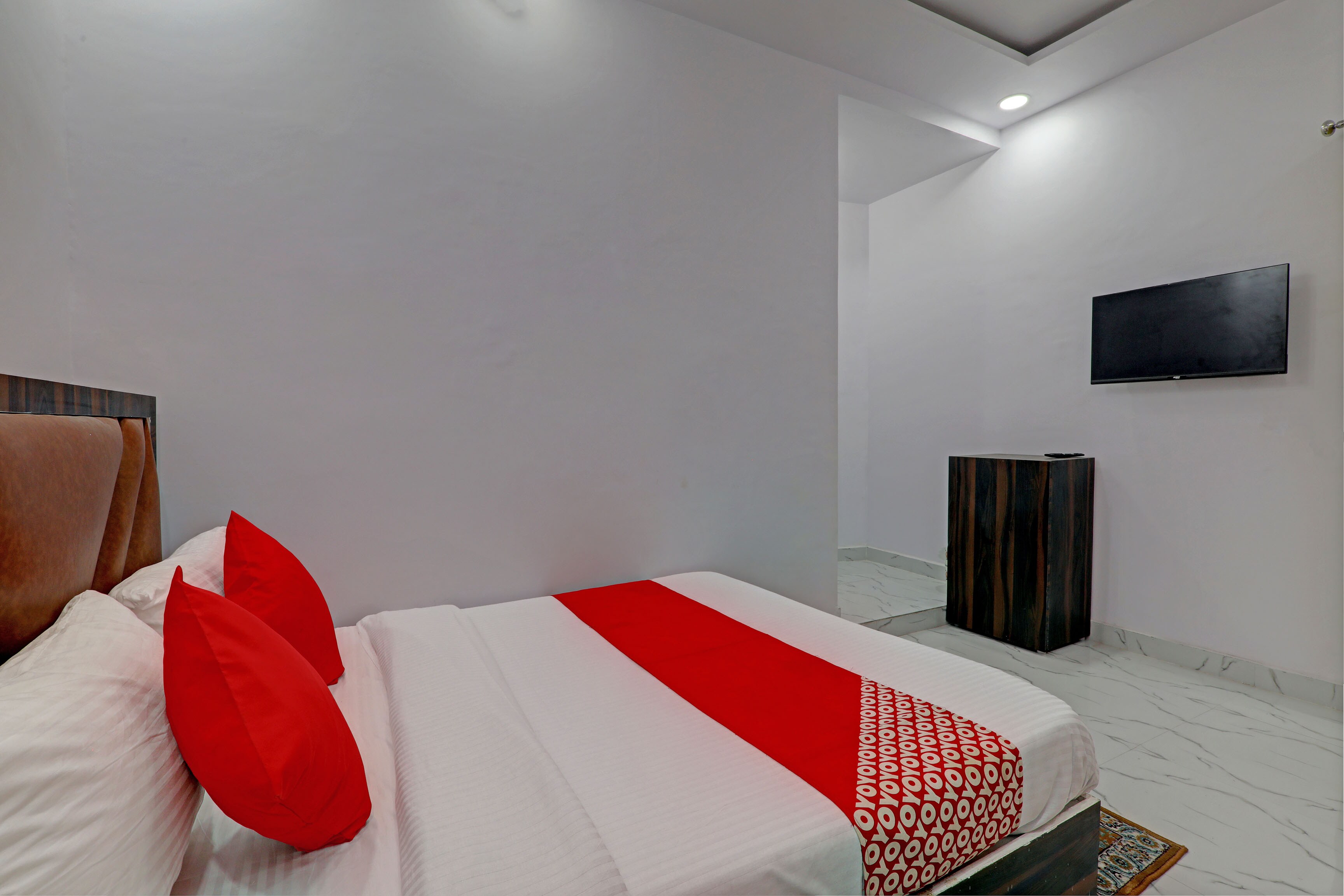SPOT ON Yes Home Stay - Tap to explore photos