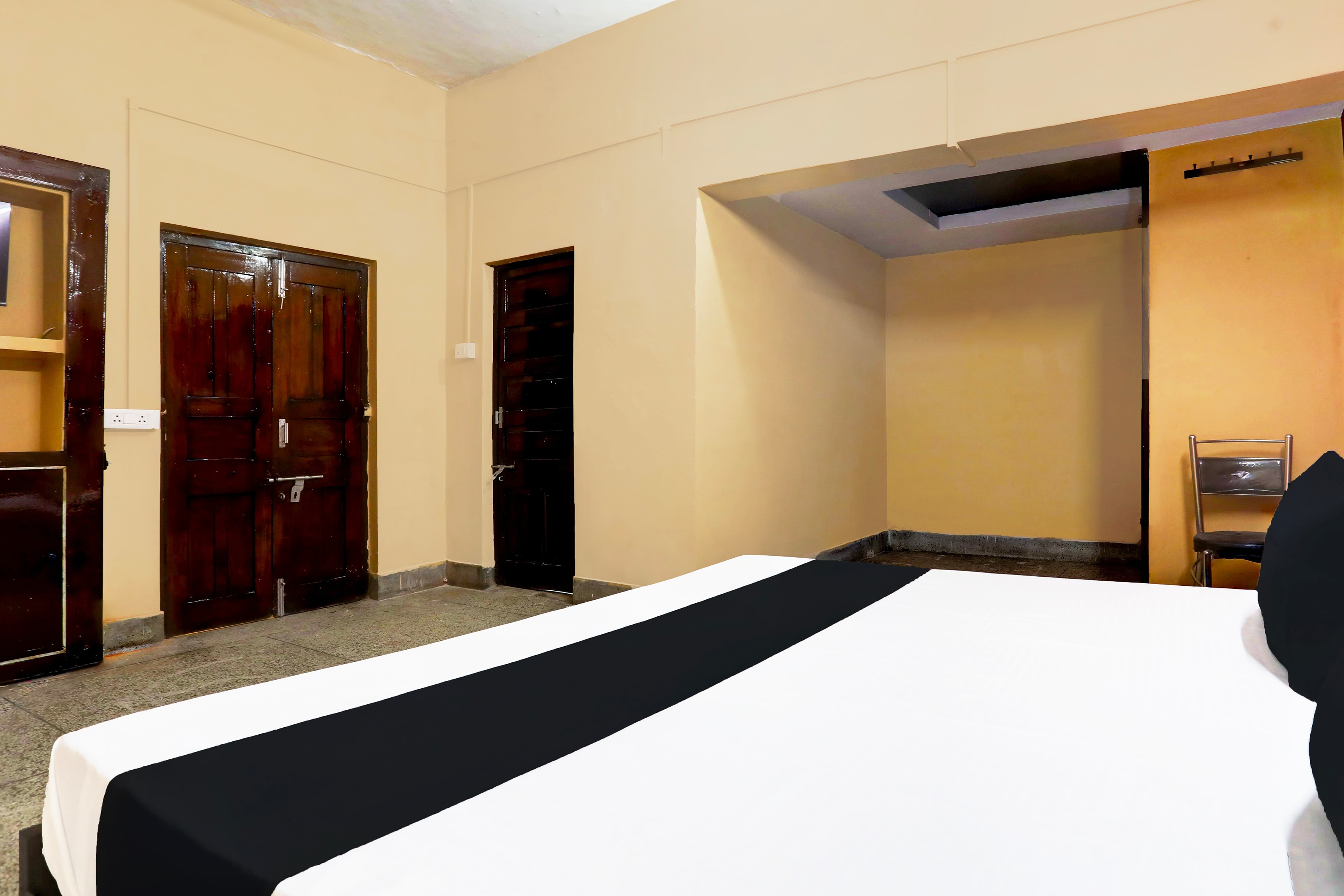 Hotel O Tirupati Imperial - Tap to explore photos