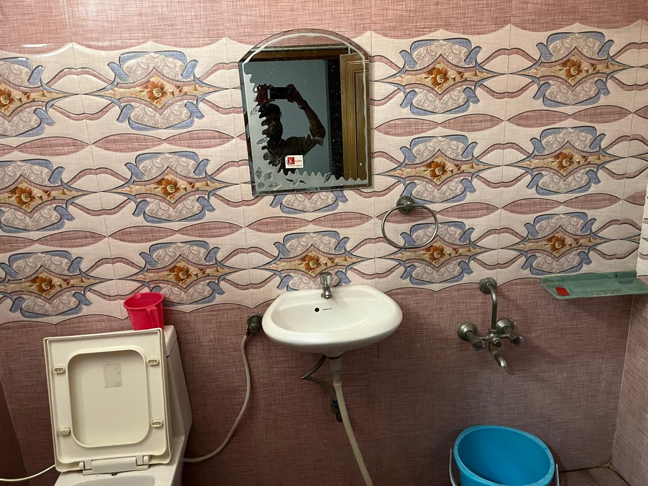 Krishna guest house - Tap to explore photos