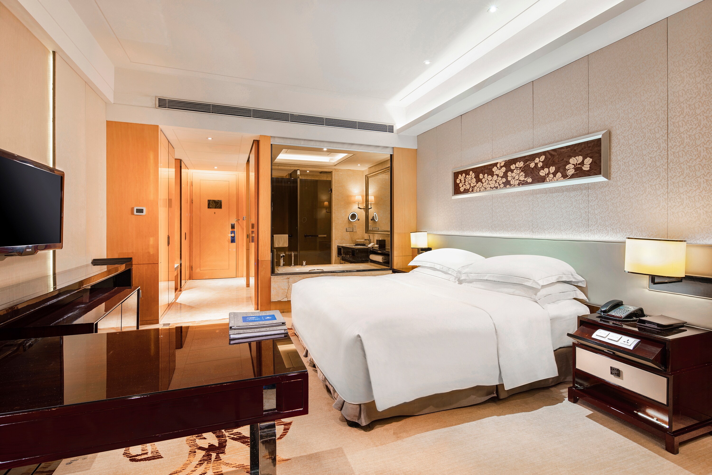 Hilton Guangzhou Baiyun - Tap to explore photos