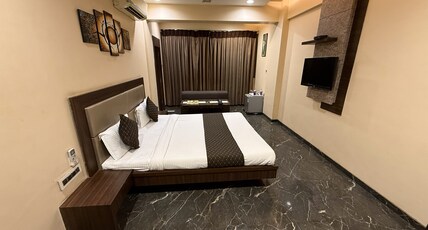 HOTEL JAWAHAR Room Type - Executive Room