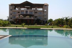 YOG RESORT