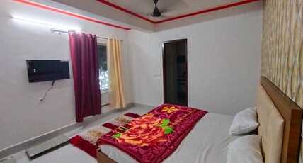 Hotel Eagle Room Type - King Bed Room with No View