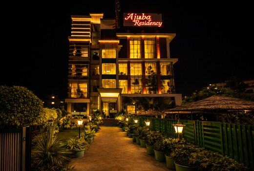 Hotel Ajuba Residency