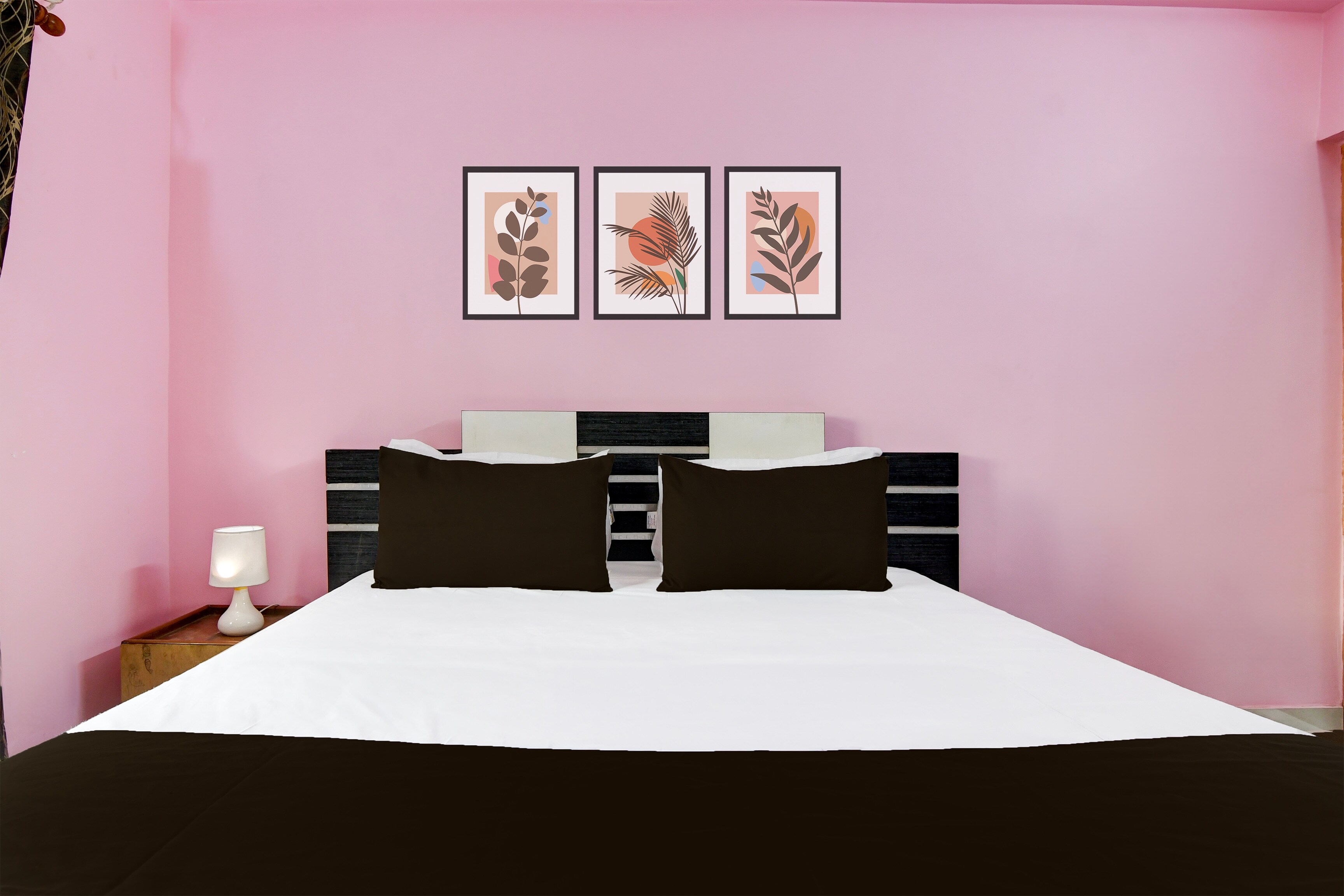 Hotel O Moner Thikana - Tap to explore photos