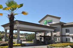 Holiday Inn Express & Suites JACKSON