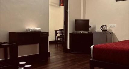 Hotel Maharani Room Type - Standard AC Room