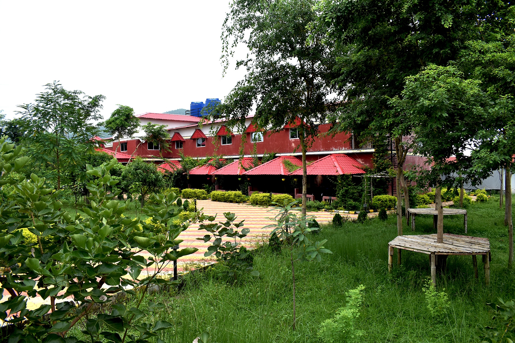 KALYAN LAKE RESORT - Tap to explore photos