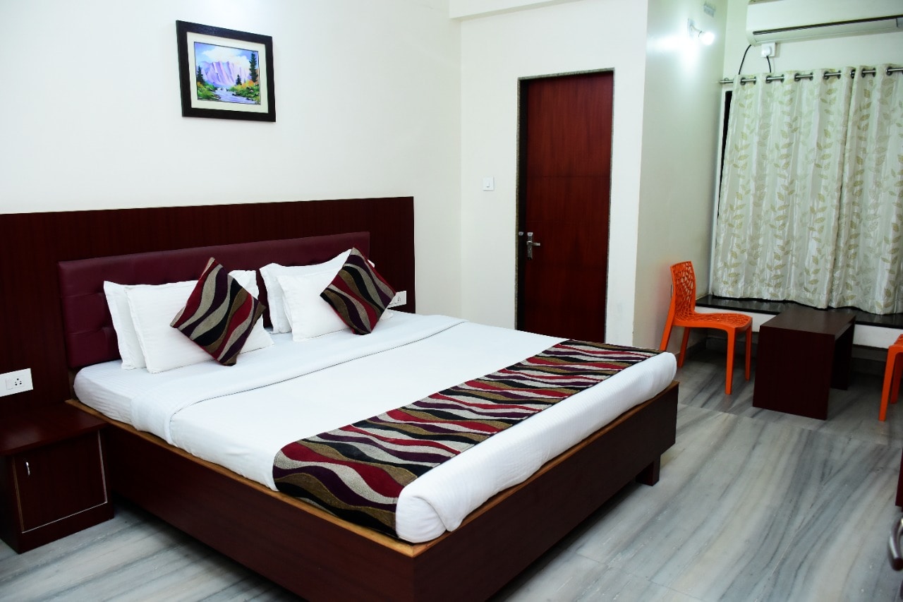 The Room to The Room near Infocity,  KIIT, Patia. - Tap to explore photos