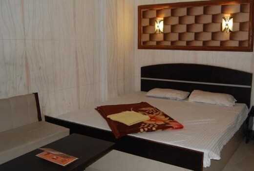 Hotel Superfine