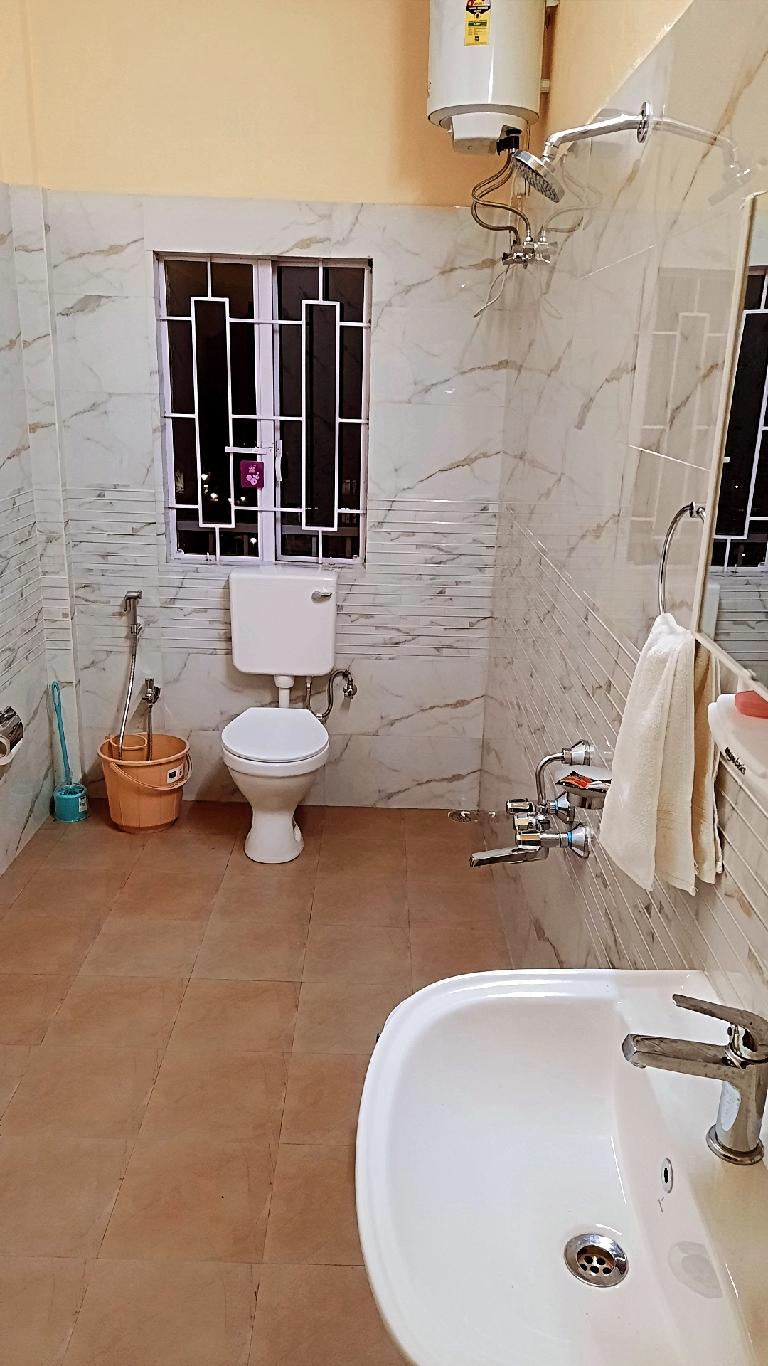 Norlando Homestay - Tap to explore photos
