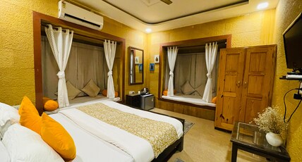 Meerana Hotel Jaisalmer Room Type - Super Deluxe with private Balcony
