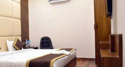 Hotel Royal Classic Room Type - Executive Room