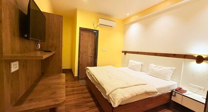 Shivam Hotel Room Type - Deluxe Room