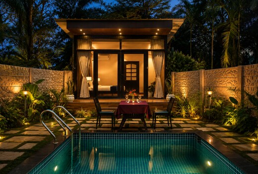 Pixotell Azzure - The Luxury Boutique Hotel