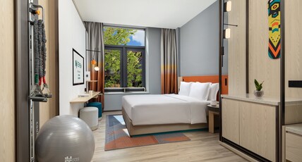 EVEN Hotel CHONGLI Room Type - 1 King Standard