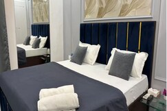 Exotic Manor Stay | Gaur City Mall