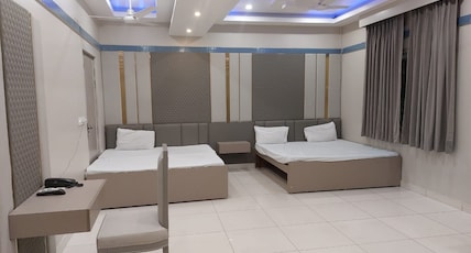 Hotel Raj Shree Room Type - Suite Room Hotel Raj Shree Room Type - Suite Room