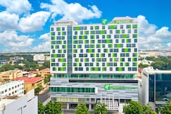 Holiday Inn & Suites Saigon Airport