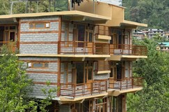 Shivom Guest House