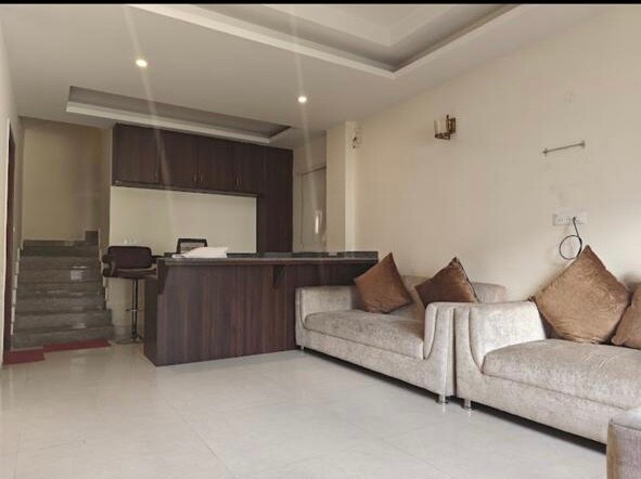 Himalayan cottage simsa - Tap to explore photos