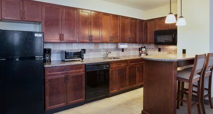 Staybridge Suites El Paso Airport Room Type - 1 King Bed One Bedroom Suite