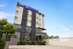 FabHotel Prime Pune Grand