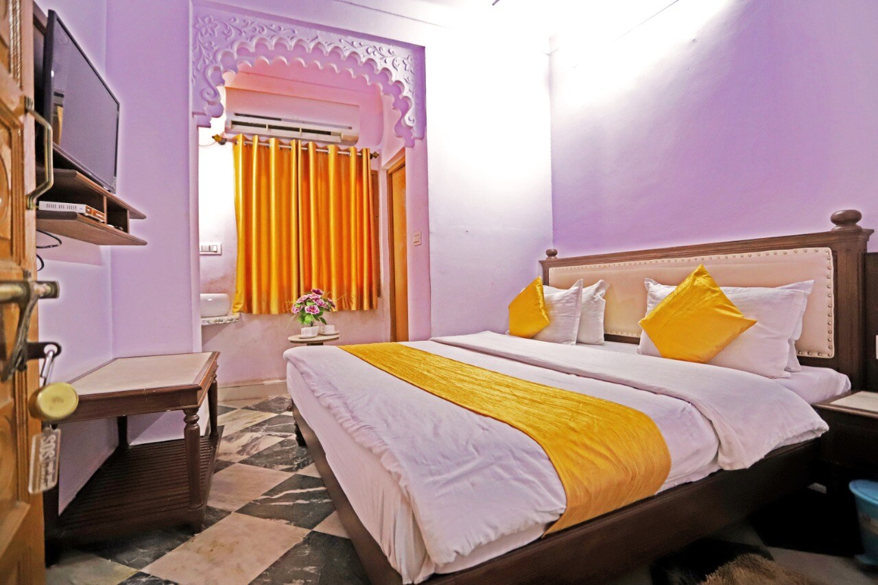 Rang Sagar Haveli - 900 Mtr. away from Lake Pichola - Tap to explore photos