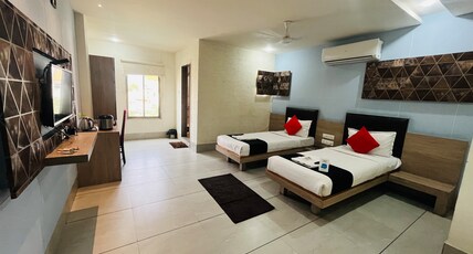 APPLE RESIDENCY Room Type - Repose Room