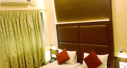 Saigal Guest House Room Type - AC Deluxe room Saigal Guest House Room Type - AC Deluxe room