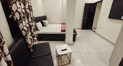 OM Guest House Kolkata Room Type - Standard Room
