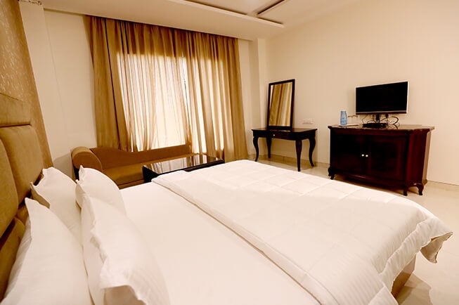 NAKSHTRA HOTEL & RESORT - Tap to explore photos