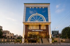 Address of The Emerald