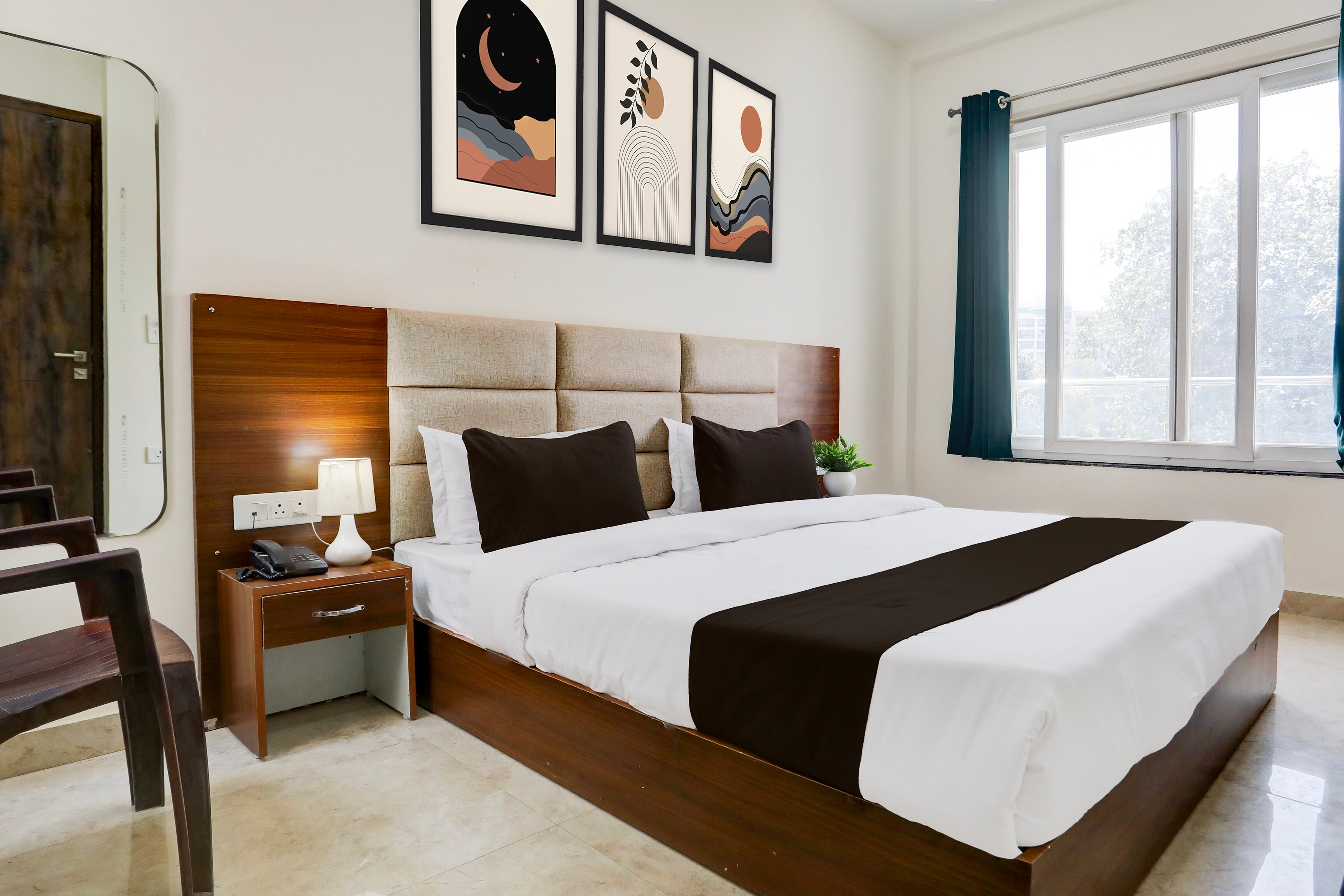 Super HOTEL O COURTYARD VILLLA - Tap to explore photos