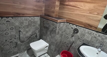 Hotel SS Residency Room Type - DELUXE ROOM