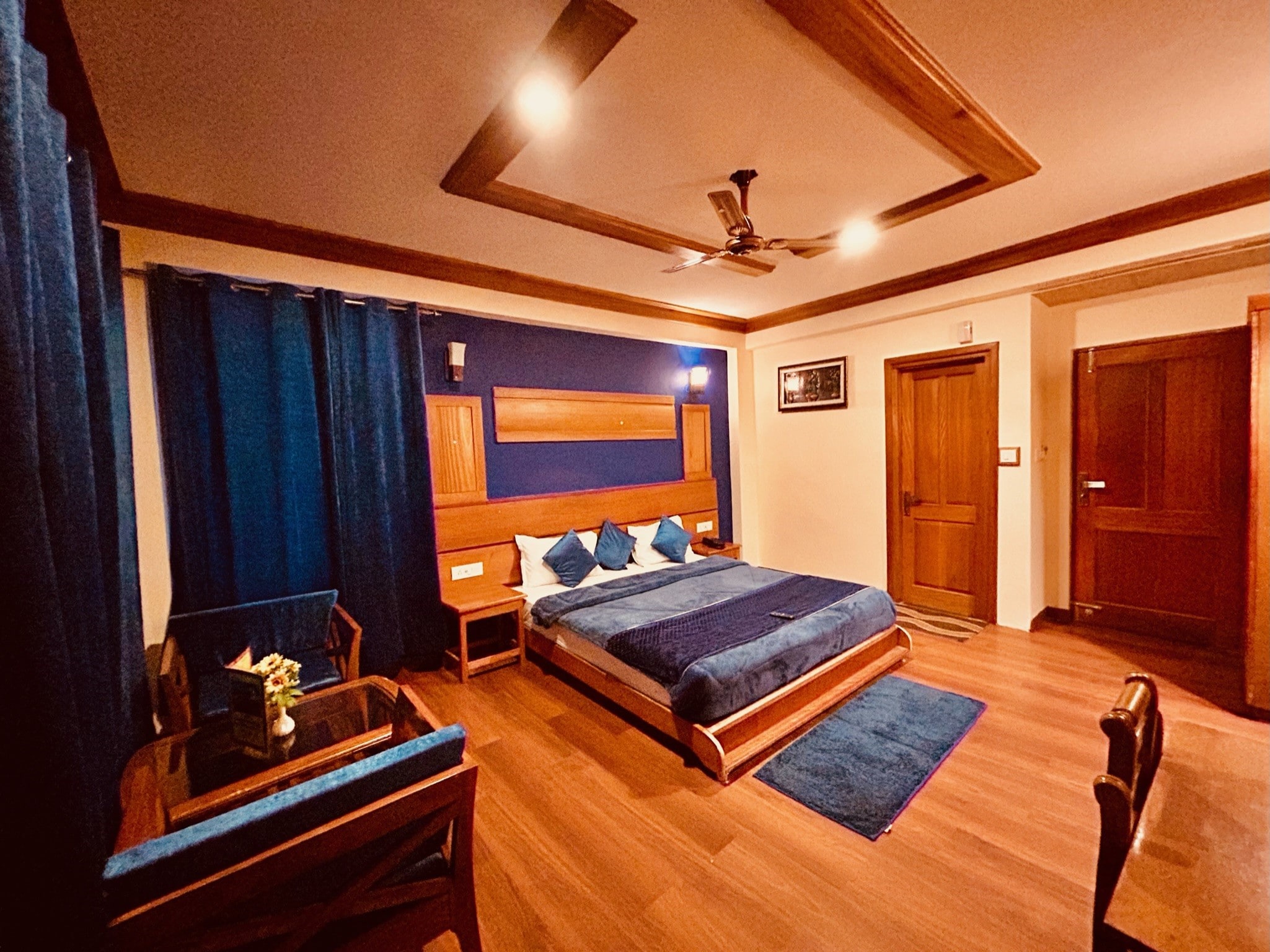 Hotel TangleWood Villa - Tap to explore photos