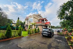Sunset Hill Villa